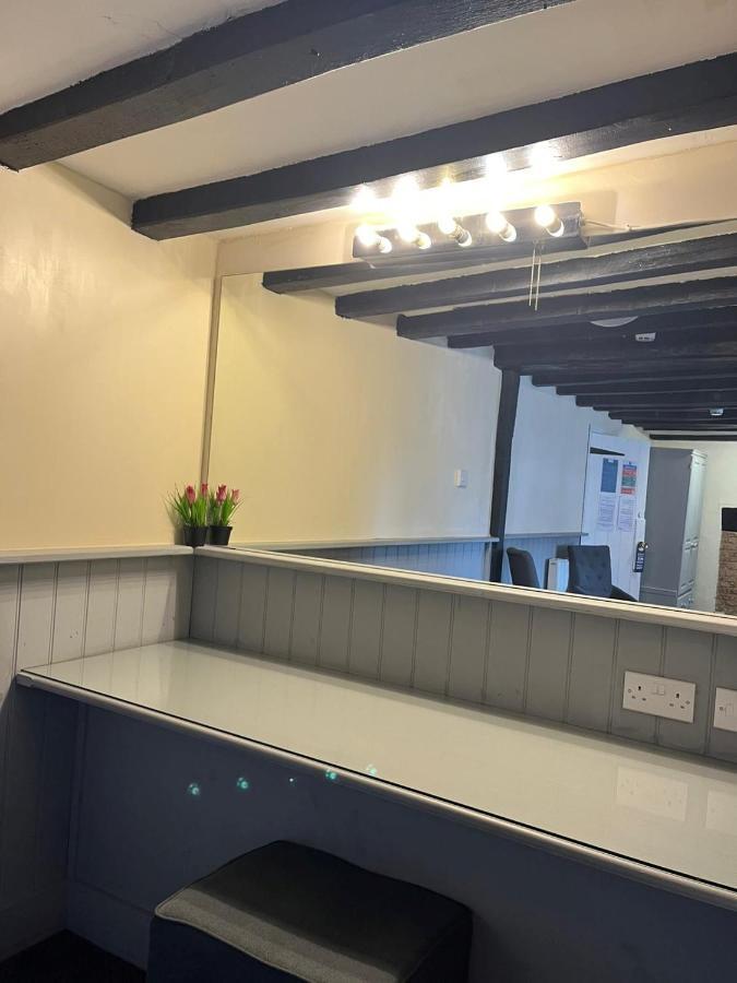 The White Hart Hotel Newenden Exterior foto